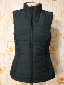 Куртки Куртки ^/--/^ Жилет жіночий теплий чорний DECATHLON p-p M ^_^^^ Жилет женский теплый черный DECATHLON p-p M - фото фото фото