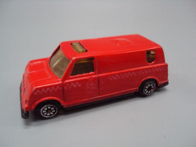 Інші Другие ^/--/^ Машинка модель Ford E Econoline 1976 Porthole Fire Leyland Sherpa красный фургон Форд Китай №18835 ^_^^^ Автомобіль Ford Econoline 1976 Porthole Fire Leyland Sherpa червоний фургон Форд Китай No /--/ 18835 - фото фото фото