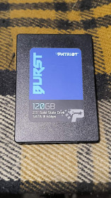 Твердотільні SSD-накопичувачі Твердотельные SSD-накопители ^/--/^ Диск SSD PATRIOT BURST ELITE PBE /--/ 120 /--/ GS /--/ 25 /--/ SSDR 120 /--/ GB №28 ^_^^^ Диск SSD PATRIOT BURST ELITE PBE /--/ 120 /--/ GS /--/ 25 /--/ SSDR 120 /--/ GB No /--/ 28 - фото фото фото