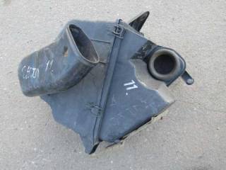 Інше Другое ^/--/^ Корпус воздушного фильтра Audi 100 A /--/ 6 C /--/ 4 2.5 TDI ^_^^^ Корпус повітряного фільтру Audi 100 A /--/ 6 C /--/ 4 2.5 TDI - фото фото фото