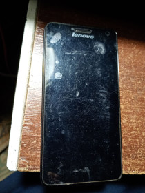Lenovo Lenovo ^/--/^ Смартфон Lenovo S /--/ 660 неробочий ^_^^^ Мобильный телефон Siemens A /--/ 52 рабочий с зарядным - фото фото фото