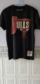 Футболки, майки Футболки, майки ^/--/^ Футболка &amp;quot;Chicago Bulls&amp;quot;    (100% cotton, M, India) ^_^^^ Футболка &amp;quot;Chicago Bulls&amp;quot; (100% cotton, L, India) - фото фото фото