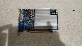Відеокарти Видеокарты ^/--/^ Відеокарта ASUS 7600 /--/ GS ^_^^^ Видеокарта ASUS 7600 /--/ GS - фото фото фото