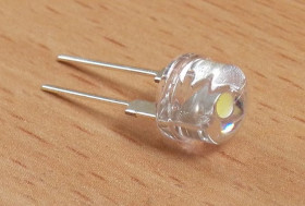 Інше Другое ^/--/^ Світлодіод LED 3-3,2 /--/ V 0.5 /--/ W 8 /--/ мм білий NEW ^_^^^ LED 3-3,2 /--/ V 0. 6 /--/ W 8 /--/ мм белый NEW - фото фото фото