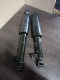 Інші автозапчастини Другие автозапчасти ^/--/^ 44813  Задние амортизаторы 55310-2 /--/ W /--/ 100 для Hyundai Santa Fe Diesel 2013- 2018 -2 /--/ шт  (Б/У) ^_^^^ 44813 Задні амортизатори 55310-2 /--/ W /--/ 100 для Hyundai Santa Fe Diesel 2013- 2018 -2 /--/ шт (Б/У) - фото фото фото
