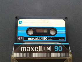 Касети Кассеты ^/--/^ Аудиокассета Maxell LN 90 ^_^^^ Аудіокасет Maxell LN 90 - фото фото фото