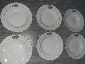 Статуетки, Скульптури, Фігурки, Фарфор Статуэтки, Скульптуры, Фигурки, Фарфор ^/--/^ Тарелки глубокие Ф /--/ 24 /--/ см  Украинский Ресторан Коростень СССР  6 /--/ шт ^_^^^ Тарілки глибокі Ф /--/ 24 /--/ см Український Ресторан Коростень СРСР 6 /--/ шт - фото фото фото