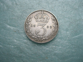 Георг VI (-) Георг VI (-) ^/--/^ Великобритания. 3 пенса 1922 г. Георг V. Серебро 0.500 .Оригинал. Отличный сохран !  (5) ^_^^^ Велика Британія. 3 пенса 1922 Георг V. Срібло 0.500. Хороший захист! (5) - фото фото фото