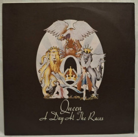Платівки Пластинки ^/--/^ Queen, Freddie Mercury - A Day At The Races - 1976.   (LP). 12. Vinyl. Пластинка. Santa Records. Rare. ^_^^^ Queen, Freddie Mercury - A Day At The Races - 1976. 12.Vinyl. Пластинка. Santa Records. Rare. - фото фото фото