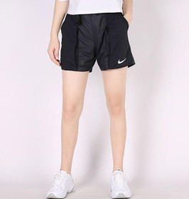 Шорти Шорты ^/--/^ Шорти жіночі nike nsw swoosh shorts cj /--/ 3808-010 ^_^^^ Шорты женские nike nsw swoosh shorts cj /--/ 3808-010 - фото фото фото