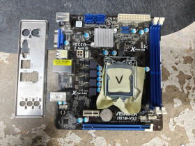Материнські плати Материнские платы ^/--/^ Мат. плата ASRock H /--/ 61 /--/ M-VG /--/ 3 LGA /--/ 1155 H /--/ 61 PCI-E+SVGA+GbLAN SATA MicroATX 2 /--/ DDR /--/ 3 № 260105103 ^_^^^ Мат. плата ASRock H /--/ 61 /--/ M-VG /--/ 3 LGA /--/ 1155 H /--/ 61 PCI-E+SVGA+GbLAN SATA MicroATX 2 /--/ DDR /--/ 3 No 260105103 - фото фото фото