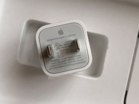 Зарядні пристрої Зарядные устройства ^/--/^ Зарядное устройство Apple 1 /--/ A / 5 /--/ V iPhone Адаптер питания США Оригинал ^_^^^ Apple 1 /--/ A / 5 /--/ V iPhone Адаптер живлення США Оригінал - фото фото фото