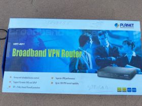 Комутатори, Світчі Коммутаторы, Свитчи ^/--/^ Маршрутизатор (router) Planet VRT-401 - фото фото фото
