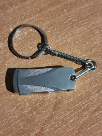 USB флешнакопичувачі USB флешнакопители ^/--/^ Глючная флешка 64 гб металл ^_^^^ Глючна флешка 64 гб метал - фото фото фото