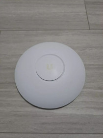 Інше Другое ^/--/^ Точка доступа Unifi AP-AC-PRO 2.4 /--/ GHz / 5 /--/ GHz без крепления и PoE ^_^^^ Точка доступу Unifi AP-AC-PRO 2.4 /--/ GHz/5 /--/ GHz 450 /--/ Mb/s / 1300 /--/ Mb/s - фото фото фото