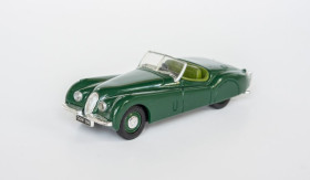 : Закордонні : Зарубежные ^/--/^ 1:43 Jaguar XK /--/ 120 1948-54 cabriolet green, CORGI #96041 - фото фото фото