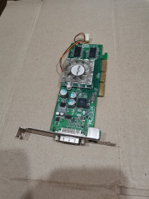 Відеокарти Видеокарты ^/--/^ Видеокарта відеокарта AGP NVIDIA GeForce /--/ 4 MX 440-SE ^_^^^ Видеокарта AGP NVIDIA GeForce /--/ 4 MX 440-SE - фото фото фото