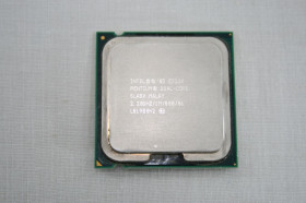 Процесори Процессоры ^/--/^ Процесор Intel Pentium Dual-Core E /--/ 2200 SLA /--/ 8 /--/ X 2.20 /--/ GHz s /--/ 775 - фото фото фото
