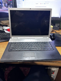 Sony Sony ^/--/^ Ноутбук Sony VAIO VGN-FZ /--/ 21 /--/ ZR № 240502901 ^_^^^ Ноутбук Sony VAIO VGN-FZ /--/ 21 /--/ ZR No 240502901 - фото фото фото