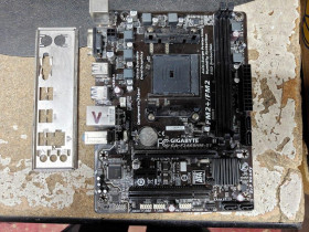 Материнські плати Материнские платы ^/--/^ Мат. плата Gigabyte GA-F /--/ 2 /--/ A /--/ 68 /--/ HM-S /--/ 1 rev /--/ 1.1 Socket FM /--/ 2+ AMD A /--/ 68 /--/ H SATA RAID MicroATX 2 /--/ DDR /--/ 3 № 260204102 ^_^^^ Мат. плата Gigabyte GA-F /--/ 2 /--/ A /--/ 68 /--/ HM-S /--/ 1 rev /--/ 1.1 Socket FM /--/ 2+ AMD A /--/ 68 /--/ H SATA RAID MicroATX 2 /--/ DDR /--/ 3 No 260204102 - фото фото фото
