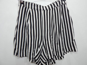 Шорти Шорты ^/--/^ Шорты женские легкие летние сток H&amp;amp;M, 42-46 UKR, 142 /--/ AA (только в указанном размере, только 1 шт) ^_^^^ Шорти жіночі легкі літні стік H&amp;amp;M, 42-46 UKR, 142 /--/ AA (тільки в зазначеному розмірі, тільки 1 шт) - фото фото фото
