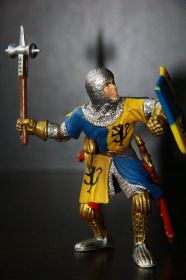 Фігурки, солдатики Фигурки, солдатики ^/--/^ рыцарь с боевым молотом SCHLEICH 90-100 /--/ мм ФРГ ^_^^^ лицар з бойовим молотом SCHLEICH 90-100 /--/ мм ФРН - фото фото фото
