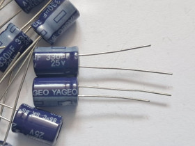 Конденсатори Конденсаторы ^/--/^ Конденсатор YAGEO 330 /--/ мкф 25 /--/ В 8 /--/ х /--/ 12 85 /--/ с - фото фото фото