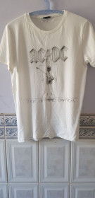 Футболки, майки Футболки, майки ^/--/^ Футболка &amp;quot;AC / DC&amp;quot;  (100% cotton, M, Turkey) б/у ^_^^^ Футболка &amp;quot;AC / DC&amp;quot; (100% cotton, M, Turkey) б/у - фото фото фото
