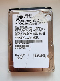 Жорсткі диски Жесткие диски ^/--/^ 2.5 320 /--/ GB жесткий диск Hitachi 7200 /--/ rpm 16 /--/ MB SATA 3.0 GB/s CMR для ПК и ноутбуков ^_^^^ 2.5 320 /--/ GB жорсткий диск Hitachi 7200 /--/ rpm 16 /--/ MB SATA 3.0 GB/s CMR для ПК і ноутбуків - фото фото фото