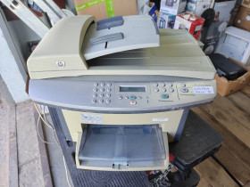БФП МФУ ^/--/^ Лазерный МФУ HP LaserJet 3052 с картриджем № 26090914/2 ^_^^^ Лазерний МФУ HP LaserJet 3052 з картриджем No 26090914/2 - фото фото фото