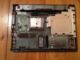 Корпуса Корпуса ^/--/^ низ корпуса (корыто) HP Compaq 6720 ^_^^^ низ корпусу (корито) HP Compaq 6720 - фото фото фото