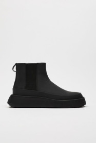 Чоботи, черевики Сапоги, ботинки ^/--/^ Прорезиненные ботинки Zara. ^_^^^ Прогумовані черевики Zara. - фото фото фото