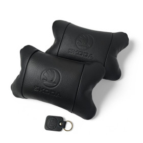 Чохли Чехлы ^/--/^ Набор авто подушек Skoda из натуральной кожи + брелок ^_^^^ Набір авто подушок Skoda з натуральної шкіри + брелок - фото фото фото
