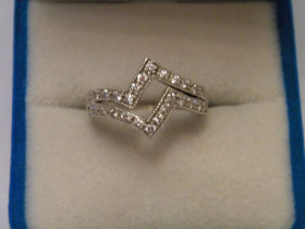 Ювелірні вироби, біжутерія Ювелирные изделия, бижутерия ^/--/^ Кольцо Серебро 925 №669 ^_^^^ Кільце Срібло 925 No /--/ 669 - фото фото фото