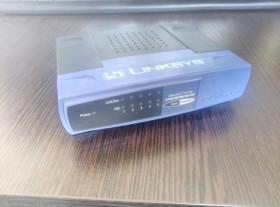 Комутатори, Світчі Коммутаторы, Свитчи ^/--/^ Workgroup hub LinkSys EFAH /--/ 05 /--/ W - фото фото фото