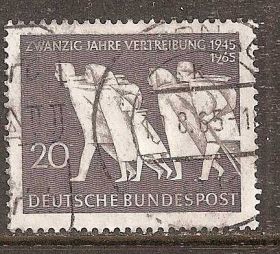 НДР, ФРН ГДР, ФРГ ^/--/^ ФРГ 1965  Mi.479 used 20-летие немецкой эмиграции ^_^^^ ФРН 1965 Mi.479 used 20-річчя німецької еміграції - фото фото фото