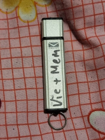 USB флешнакопичувачі USB флешнакопители ^/--/^ Флешка 512 мб  (не гб) canyon 2.98/10.1 серебристая cn-usb /--/ 20 /--/ efd /--/ 0512 /--/ a ^_^^^ Флешка 512 мб (не гб) canyon 2.98/10.1 срібляста cn-usb /--/ 20 /--/ efd /--/ 0512 /--/ a - фото фото фото
