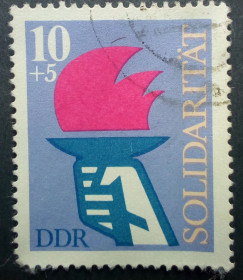 НДР, ФРН ГДР, ФРГ ^/--/^ ГДР 1977 Солидарность, гашеная ^_^^^ НДР 1977 Солідарність, гашена - фото фото фото
