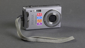 Canon Canon ^/--/^ Цифровой фотоаппара 8.0 /--/ Mpix Pentax Optio V /--/ 20  +  x /--/ 6.0 Pentax lens 6.3-31.5 /--/ mm Вживане ^_^^^ цифровий фотоапара 8.0 /--/ Mpix Pentax Optio V /--/ 20 + x /--/ 6.0 Pentax lens 6.3-31.5 /--/ mm - фото фото фото