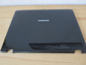 Корпуса Корпуса ^/--/^ Крышка матрицы ноутбука Samsung NP-R /--/ 60 /--/ Y R /--/ 60+ R /--/ 58+  R /--/ 60 ^_^^^ Кришка матриці ноутбука Samsung NP-R /--/ 60 /--/ Y R /--/ 60+ R /--/ 58+ R /--/ 60 - фото фото фото