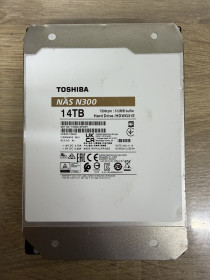 Жорсткі диски Жесткие диски ^/--/^ Жорсткий диск Toshiba NAS N /--/ 300 14 TB - робочий ^_^^^ Жесткий диск Toshiba NAS N /--/ 300 14 TB - рабочий - фото фото фото