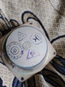 Інші радіокомпоненти Другие радиокомпоненты ^/--/^ Динамик 3 ГД-31 ^_^^^ Динамік 3 ГД-31 - фото фото фото