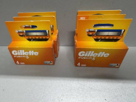 Інше Другое ^/--/^ Gillette Fusion /--/ 5 Сменные картриджи для бритья 4 /--/ шт Новые! ^_^^^ Gillette Fusion /--/ 5 Змінні картриджі для бриття 4 /--/ шт Нові! - фото фото фото