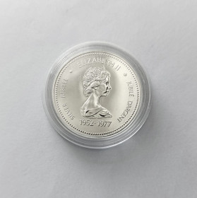 Канада Канада ^/--/^ 1 ДОЛЛАР КАНАДА 1977 состояние UNC серебро 23.33/0.500 капсула ^_^^^ 1 Долар Канади 1977 стан UNC срібло 23.33/0.500 капсула - фото фото фото