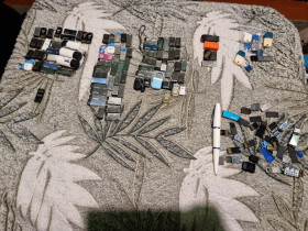 USB флешнакопичувачі USB флешнакопители ^/--/^ Лот из 100+ нерабочих флешек, чаще монолитных usb-флешка 4 8 16 ^_^^^ Лот зі 100+ неробочих флешок, частіше монолітних usb-флешка 4 8 16 - фото фото фото