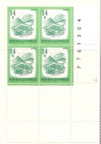 Австрія Австрия ^/--/^ ZM Австрия 1982 г MNH - квартблок ^_^^^ ZM Австрія 1982 MNH - квартблок - фото фото фото