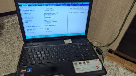 Toshiba Toshiba ^/--/^ Toshiba 15 дюймовий  3 /--/ гб ддр /--/ 3 ноутбук робочий але клавіатура не працює  Від 1 грн - фото фото фото