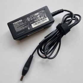 Акумулятори Аккумуляторы ^/--/^ Зарядка для нетбука Toshiba 30 /--/ W (19 /--/ V 1.58 /--/ A / 5.5*2.5) б/в Оригінал / PA /--/ 3743 /--/ E-1 /--/ AC /--/ 3 Блок живлення 30 /--/ W  ^_^^^ Зарядка для нетбука Toshiba 30 /--/ W (19 /--/ V 1.58 /--/ A / 5.5*2.5) б/у Оригинал / PA /--/ 3743 /--/ E-1 /--/ AC /--/ 3 Блок питания 30 /--/ W - фото фото фото
