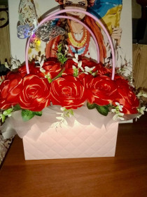 Готові вироби Готовые изделия ^/--/^ Троянди червоного кольору ^_^^^ Розы красного цвета - фото фото фото