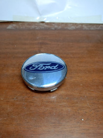 Інші автозапчастини Другие автозапчасти ^/--/^ 44395 Колпачек на диски FORD Ø 60,    (дефект) ^_^^^ 44395 Ковпачок на диски FORD Ø 60, (дефект) - фото фото фото